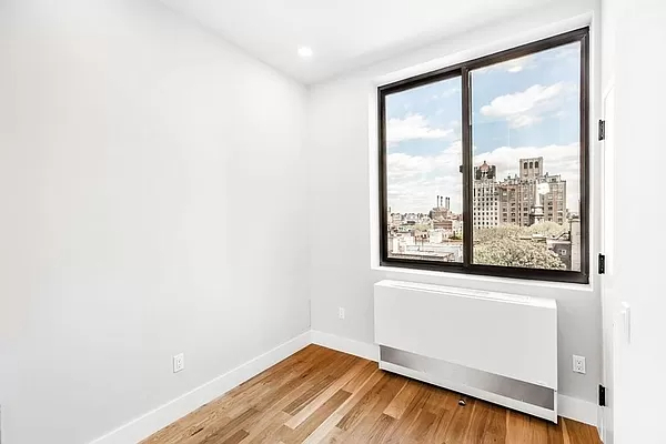 1 bed, 1 bath, 725 sqft, $5,900, Unit 7C
