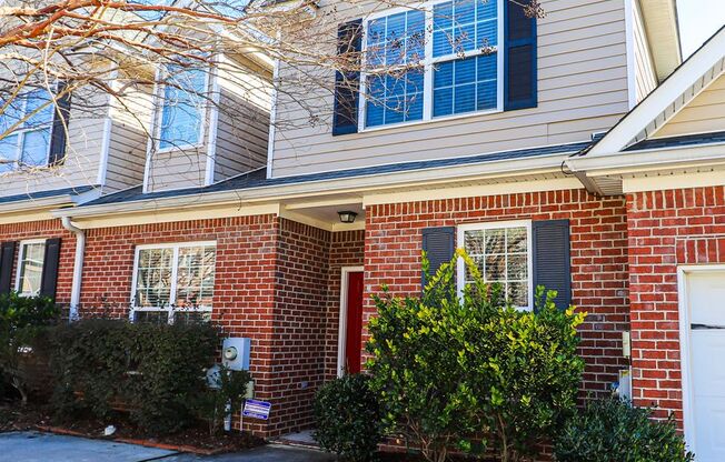 Four Bedroom Townhome off of Wheeler Rd!