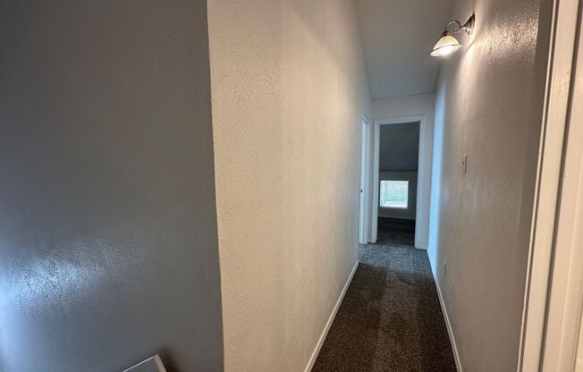 2 beds, 1.5 baths, $1,200, Unit APARTMENT 505