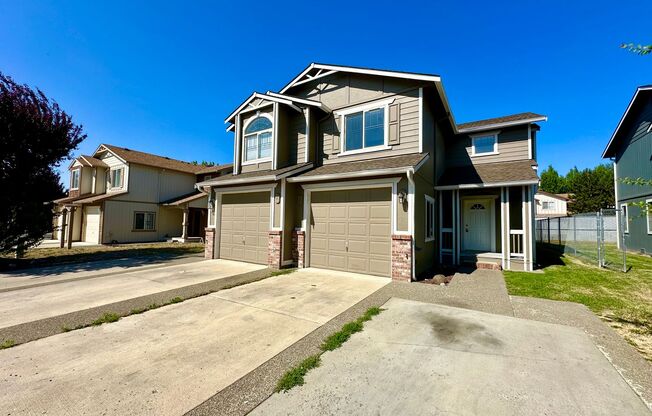 2103 N Yellowstone