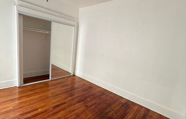Studio, 1 bath, 300 sqft, $1,750, Unit 412