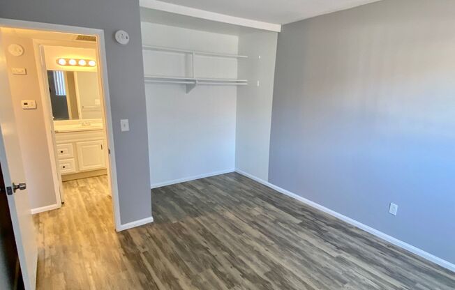 2 beds, 1 bath, 704 sqft, $1,995, Unit 3