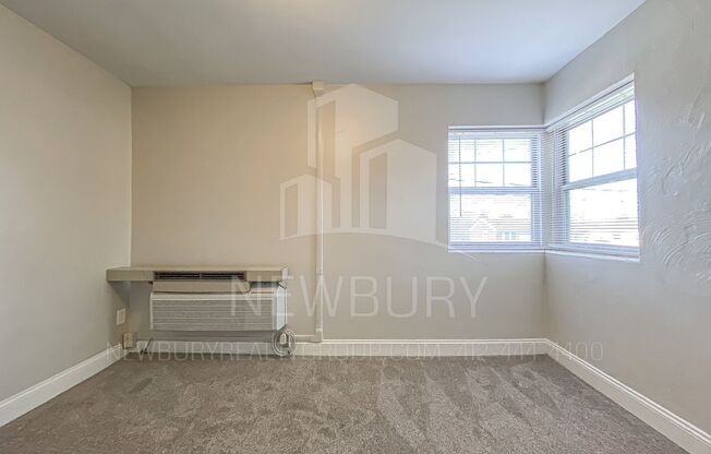 2 beds, 1 bath, 650 sqft, $799, Unit 313-01