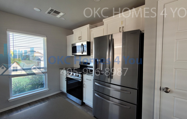 3 beds, 2 baths, $1,575