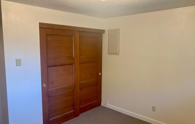 2 beds, 1 bath, $1,795