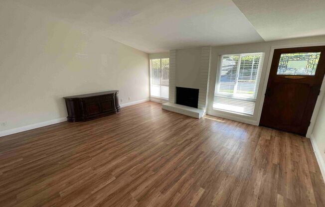 BEAUTIFULLY REMODELED GRANADA HILLS HOME!