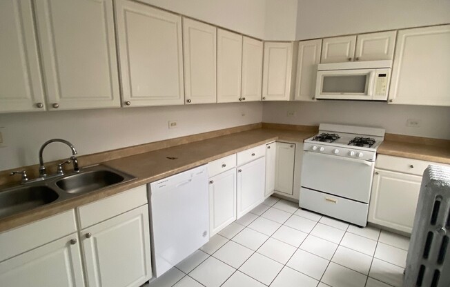 548 Elmwood