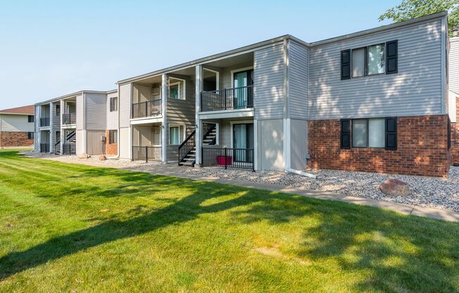 2 beds, 1 bath, 850 sqft, $1,099, Unit 2975 - C15