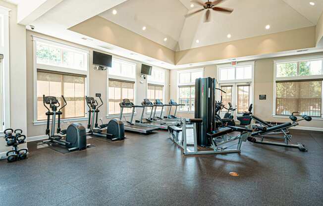 the gym at the monarch luxury apartments