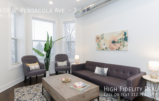 1458 W PENSACOLA AVE