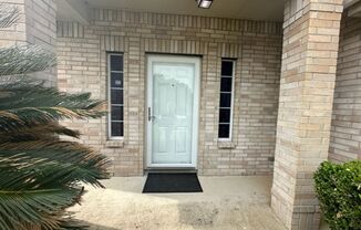 2 beds, 2 baths, $1,400