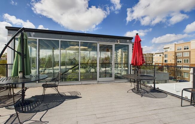 2 beds, 2 baths, 865 sqft, $1,400, Unit 119