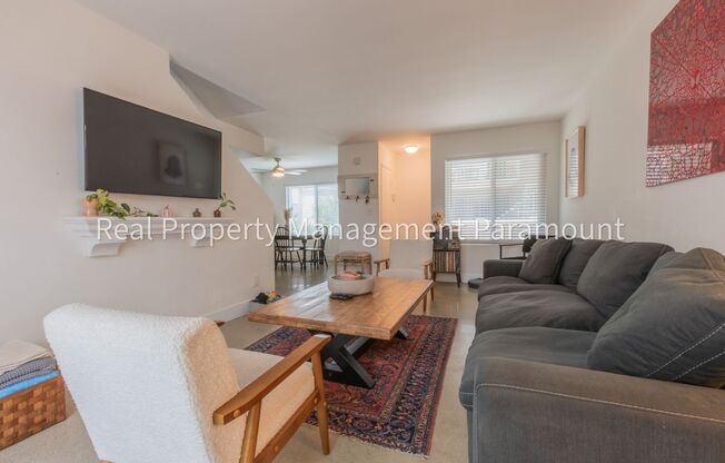 For Rent: Modern 2-Bedroom, 2-Bath Townhouse Apartment