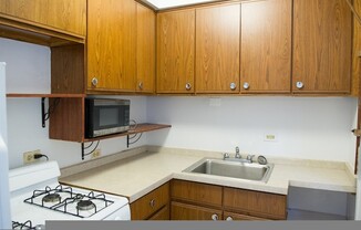 1610 W SUNNYSIDE