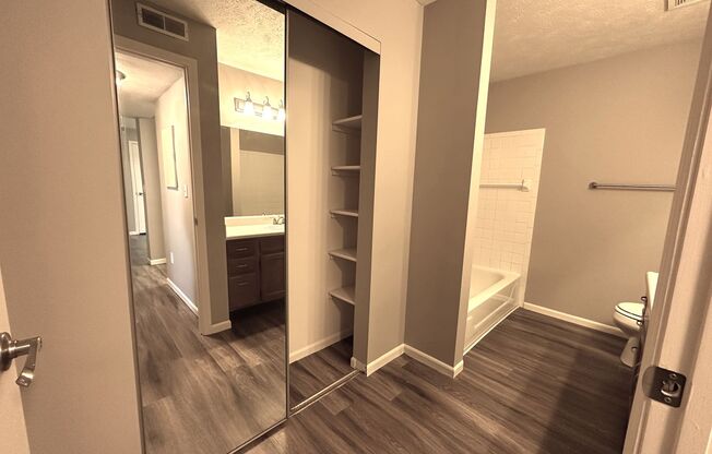 1 bed, 1 bath, 645 sqft, $999, Unit 601A