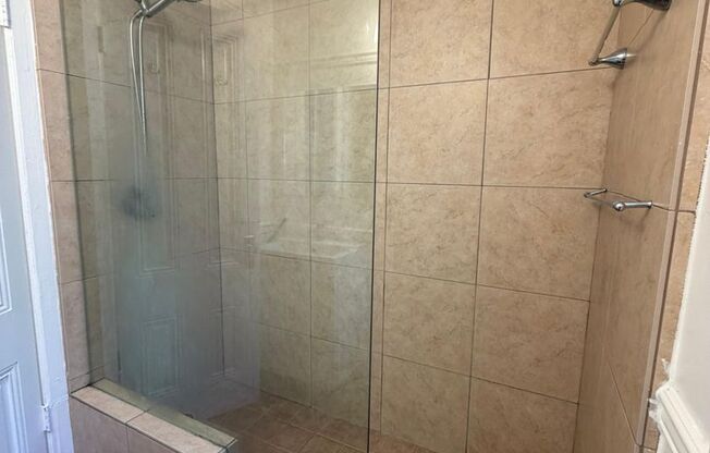 220 6th Street/ 25A-27 Harriet Street (7034rc)