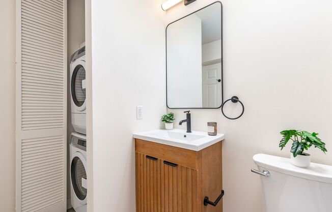 1 bed, 1 bath, 702 sqft, $2,180, Unit A-401