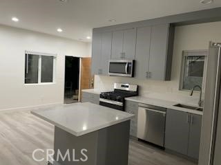 3 beds, 2 baths, 1,100 sqft, $3,550