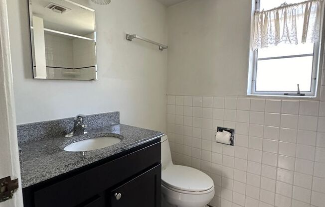 1 bed, 1 bath, $1,575