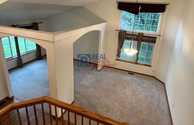 2511 GLENDALE CT
