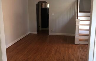 3 beds, 1 bath, 1,204 sqft, $1,895, Unit 716 Sheridan Ave.