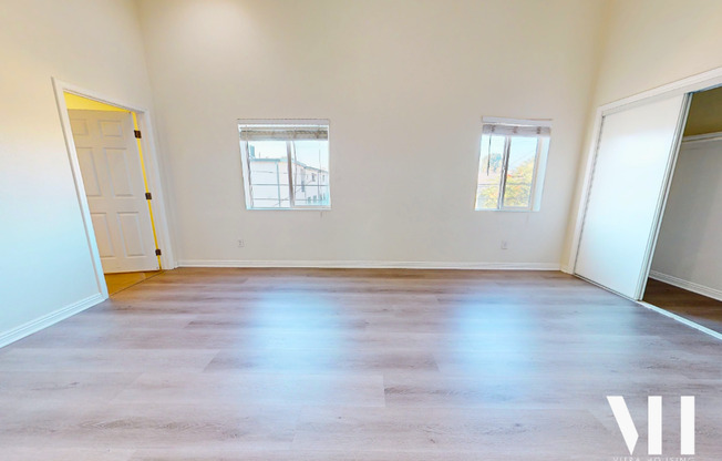 Three Bedroom Townhome Near USC!