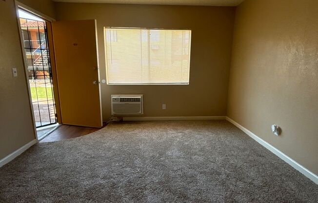 1 bed, 1 bath, 468 sqft, $830, Unit 149