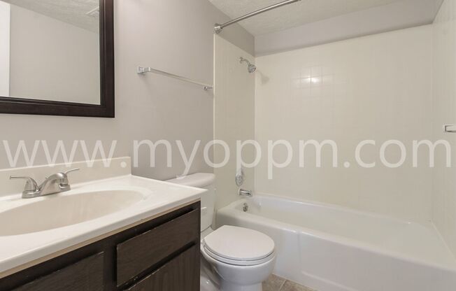 1 bed, 1 bath, 725 sqft, $775, Unit 822/203