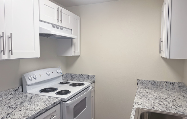 3 beds, 2 baths, 1,126 sqft, $2,450, Unit E101