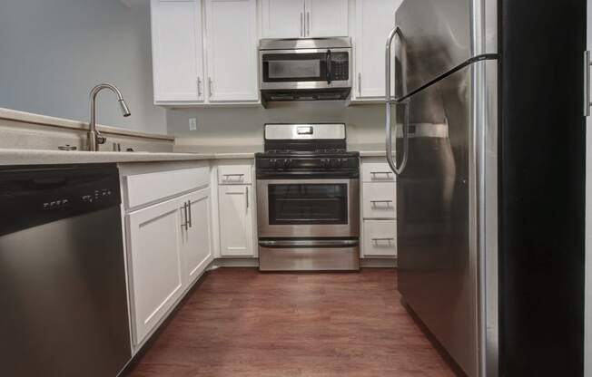 Stainless Steel appliances at Legends at Rancho Belago, Moreno Valley 92553