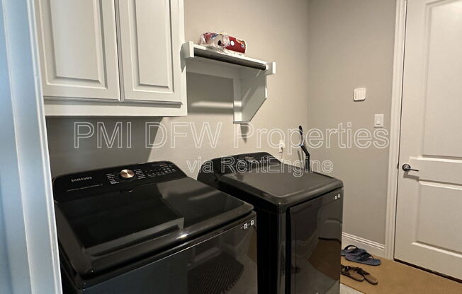 4 beds, 3 baths, 2,930 sqft, $6,000