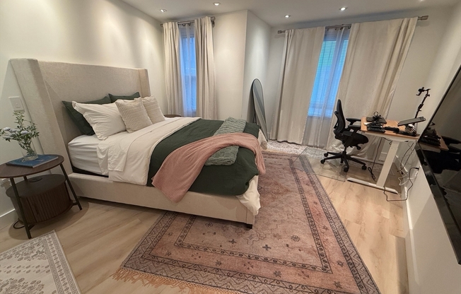 1 bed, 1 bath, 740 sqft, $5,200, Unit 509