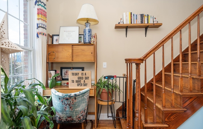 405 OGDEN AVE