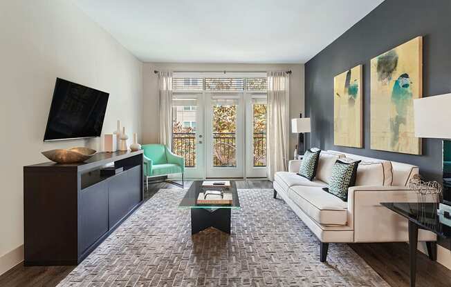 Mallory Square - Apartments near Shady Grove Metro Station - patios and balconies