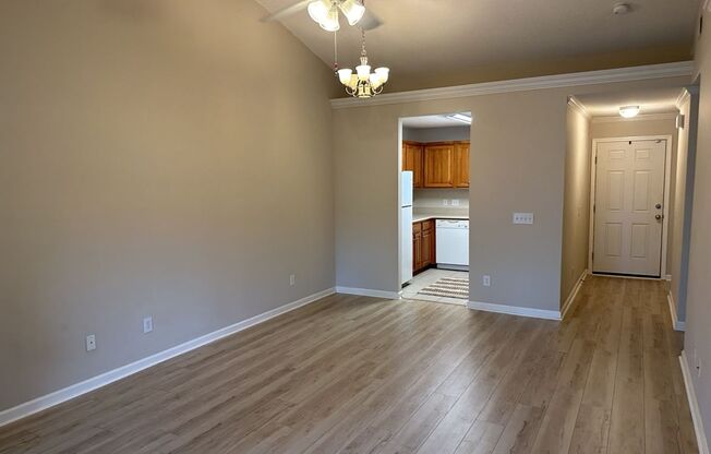 2 beds, 2 baths, $1,500, Unit E1