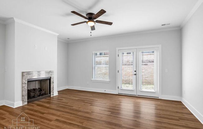 3 beds, 2.5 baths, 1,580 sqft, $1,708, Unit LP148