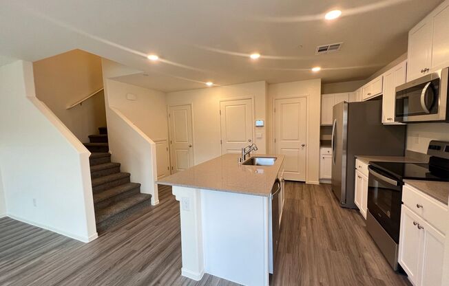 Slice of Paradise! 3 bed 2.5 bath + loft townhome awaits you!!