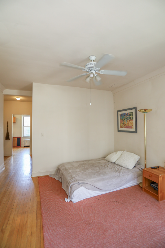 1041 N SHR