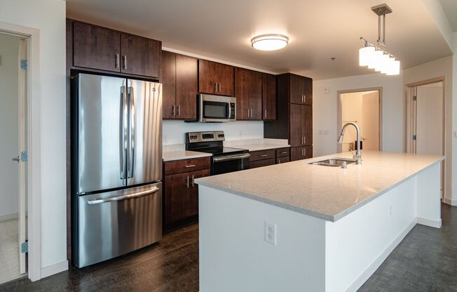 2 beds, 2 baths, 1,293 sqft, $3,050, Unit 0607
