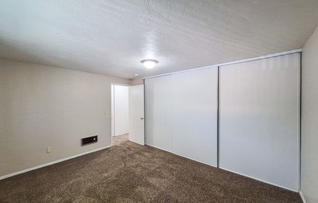 1 bed, 1 bath, 640 sqft, $1,050, Unit 47
