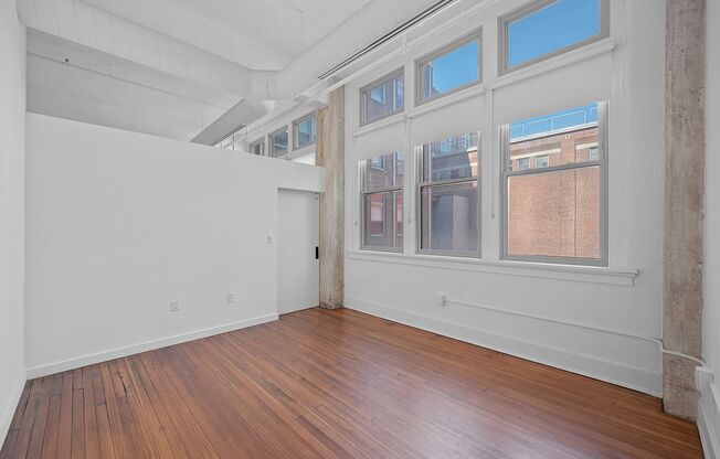 1 bed, 1 bath, 735 sqft, $1,816, Unit 100-514