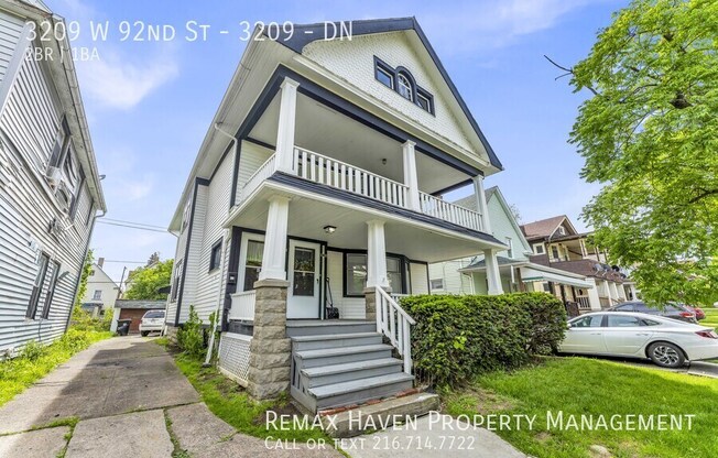 3209 W 92 ST