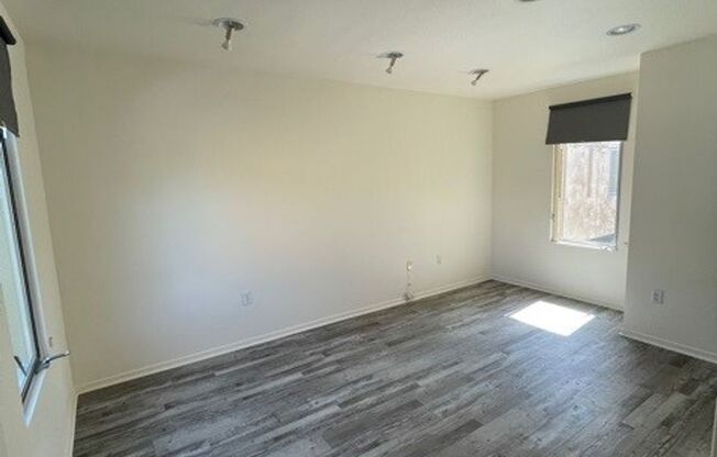 Urban 1 bedroom 1 bath townhome in Little Italy!