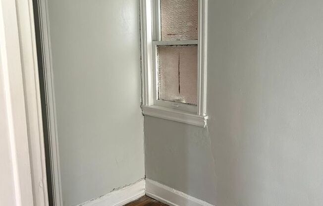 Studio, 1 bath, 404 sqft, $750, Unit E305