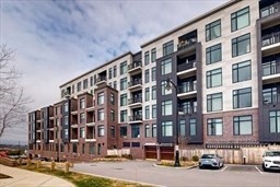 1 bed, 1 bath, 716 sqft, $3,600, Unit 720