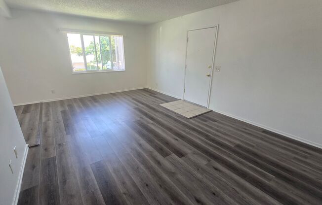 ROSEWOOD APARTMENTS
