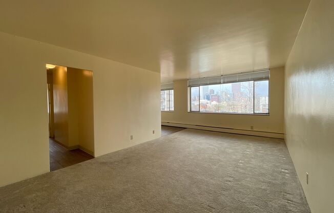 2 beds, 1 bath, 835 sqft, $1,695, Unit 612