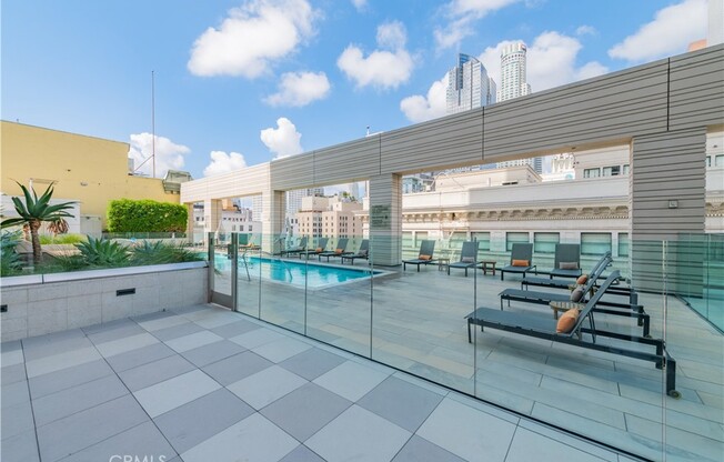 1 bed, 1 bath, 711 sqft, $2,800, Unit 1414