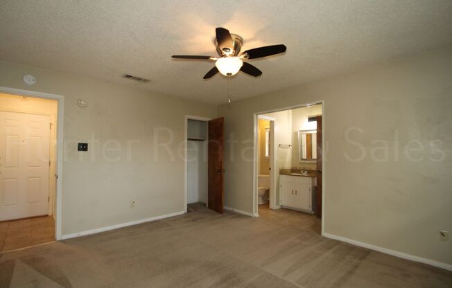 3 beds, 2 baths, $1,495