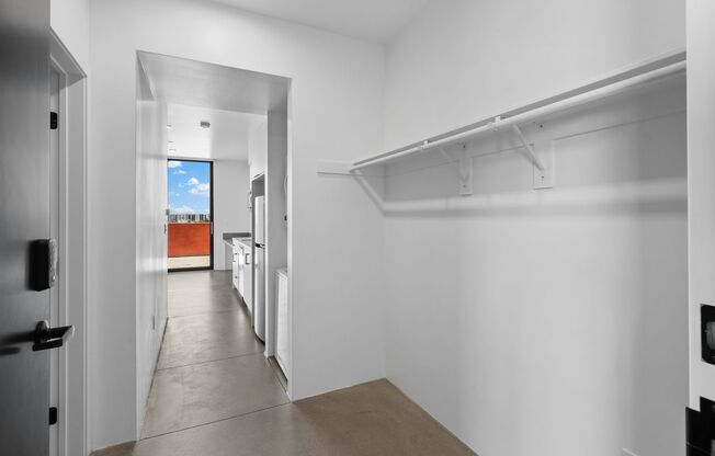 Studio, 1 bath, 353 sqft, $2,250, Unit Unit 22